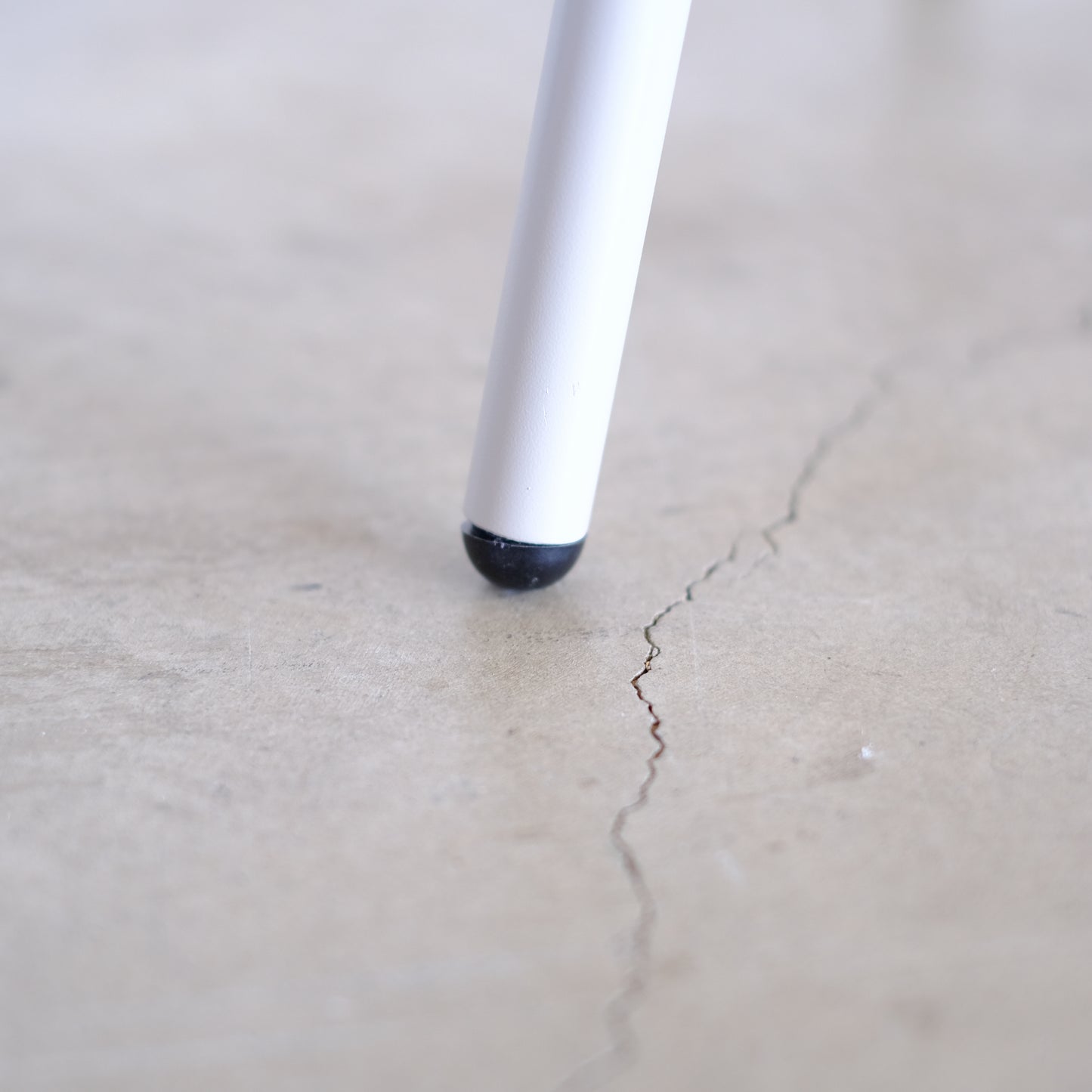 MUKUスツール 大 / White Oak×Off White Steel